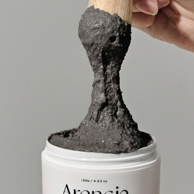 Очищающее средство с чёрным чаем и юдзу Arencia Black Tea Rice Mochi Cleanser 120гр
